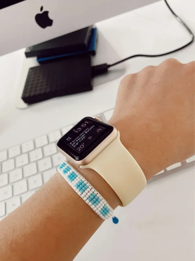 Micro Apple watch-min (1)