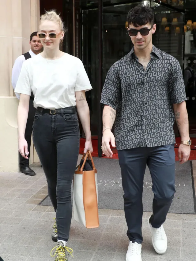 Joe Jonas and Sophie Turner Divorce